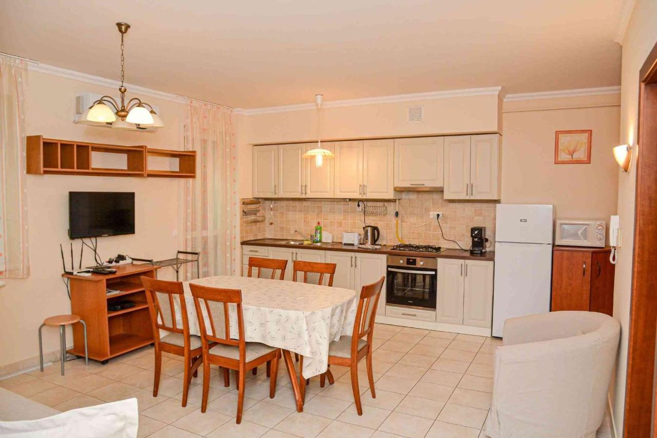 Apartman Ottó Hajduszoboszlo Bagian luar foto